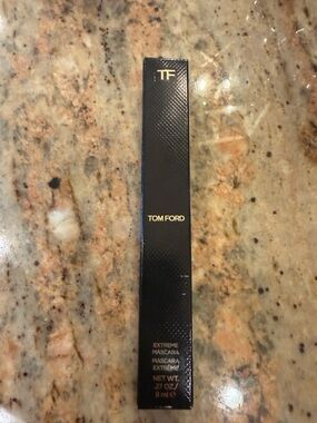 Tom Ford Mascara Tube in Black with Gold Accent